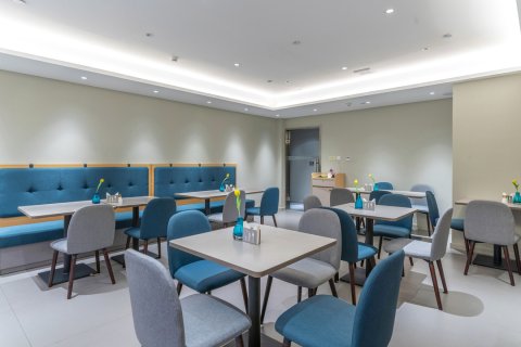 如家商旅酒店(杭州西湖湖滨定安路地铁站店)