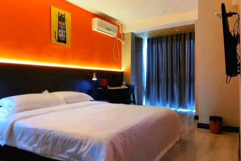 卡特创意酒店(长葛一峰城市广场店)