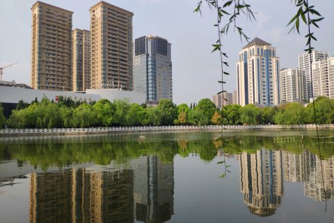 安宁仪丰商务酒店