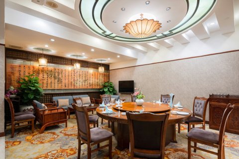 武汉天禄华美达广场酒店(武汉国际广场同济医院店)