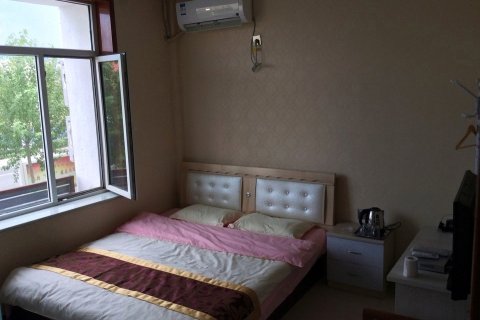 科右前旗东东时尚宾馆