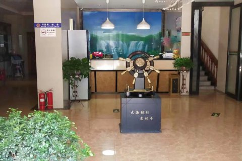 新县豫新商务酒店