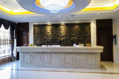 桓仁维纳假日酒店