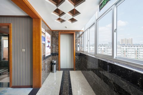 汉中西尔维亚酒店