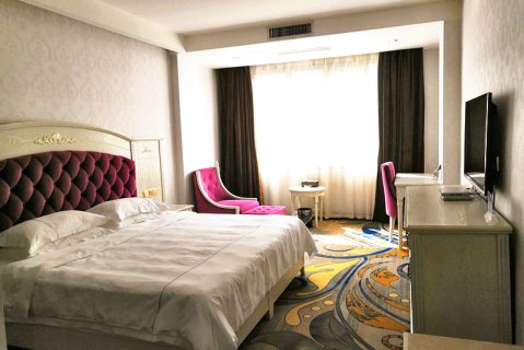 永福水天驿商务假日酒店