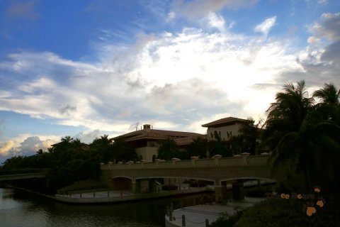 三只熊度假酒店公寓(乐东龙沐湾店)