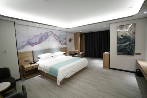 高州益盛大酒店