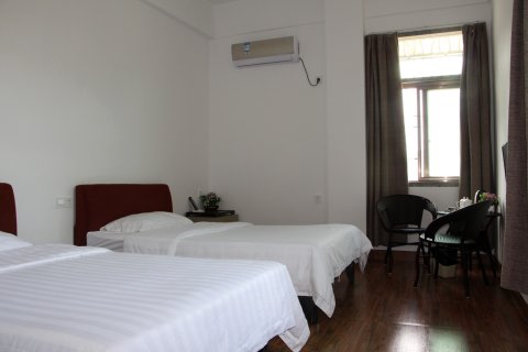 南澳青澳湾小南岛旅舍