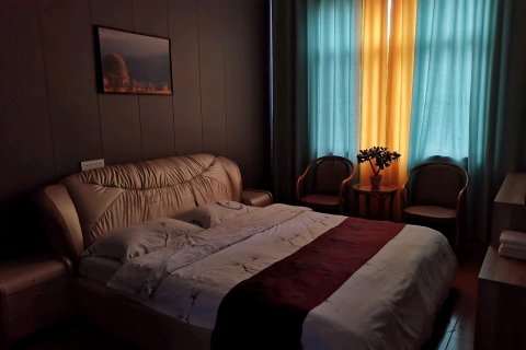 扶沟星辰主题酒店