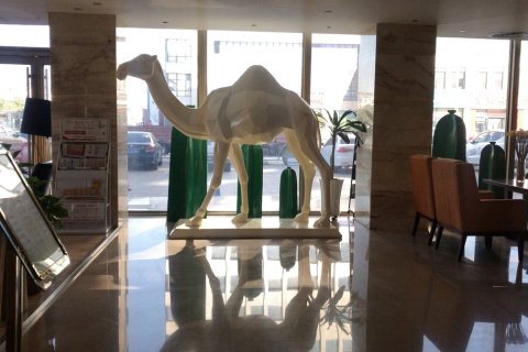 兰花桦酒店(银川宁医大附院店)