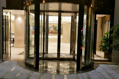 维也纳国际酒店(盱眙洪武大道大桐龙虾美食城店)