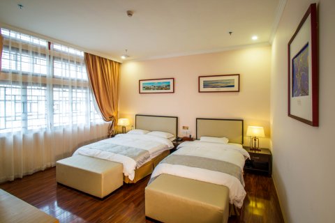 惠潮·侨舍(潮州古城牌坊街广济桥店)