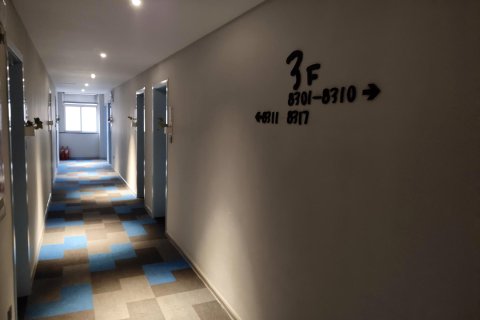 美宜家酒店(宇龙广场益民街店)