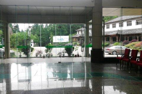 文成铜铃山森林度假村