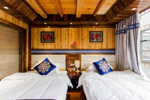 西江千户苗家酒店