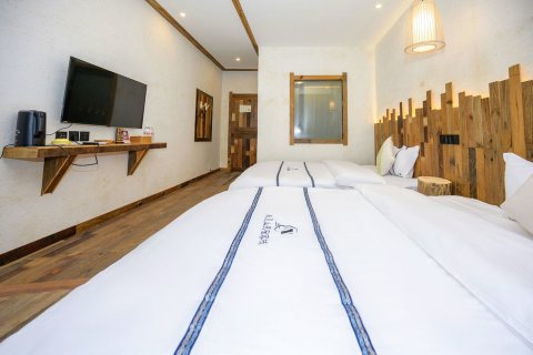 海螺沟未见山客栈