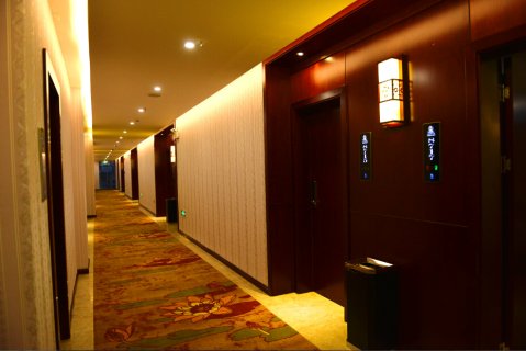 天园大酒店(丘北椒莲广场店)