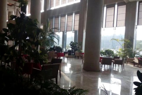 凌海九华山温泉酒店