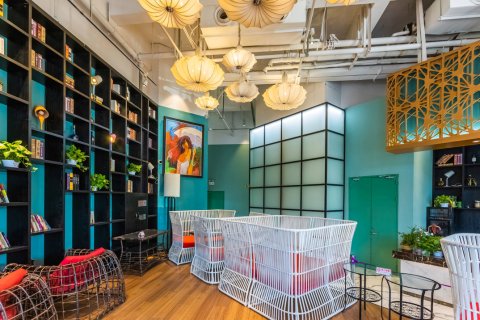 喜鹊酒店(无锡柏庄地铁站店)