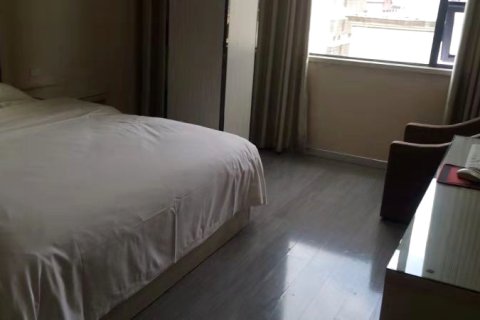 尚一特连锁(监利宜必思店)