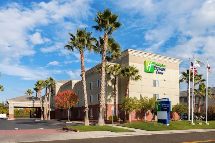 瓦卡维尔智选假日酒店及套房(Holiday Inn Express Hotel & Suites Vacaville, an IHG Hotel)