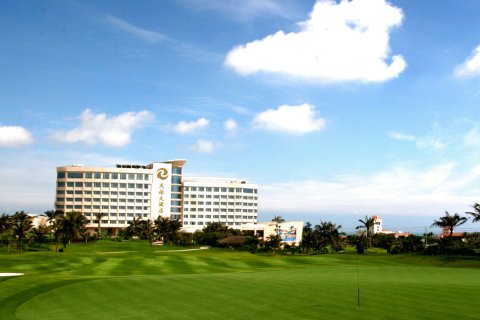 海口天佑大酒店(西海岸假日海滩)