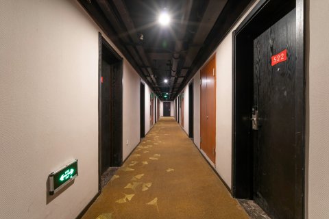 红枕安悦连锁酒店(青州泰华城店)