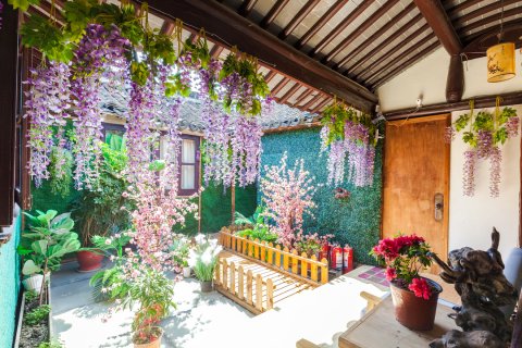 周庄燕居主题客栈