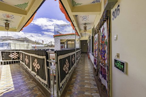 拉萨追梦客栈(布达拉宫店)