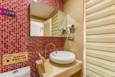 华美精致酒店(荆州古城景区店)