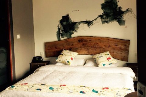 城中小筑度假屋(张家界天门山汽车站火车站店)