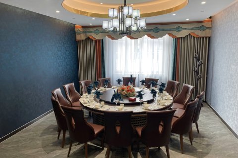 阜康市福林春酒店