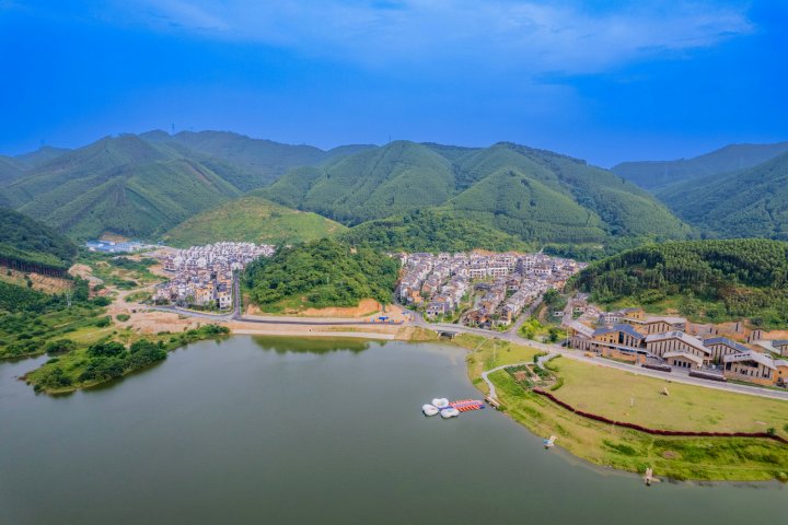 南宁那乡里民宿(武鸣南国乡村天幕露营基地店)