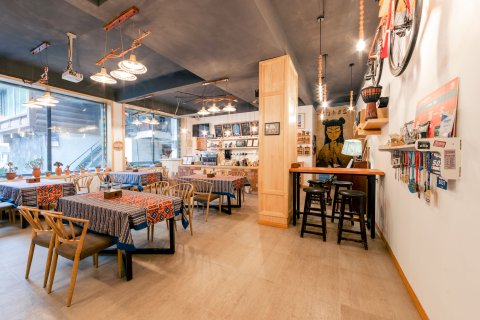 长坪驿户外主题客栈(四姑娘山店)