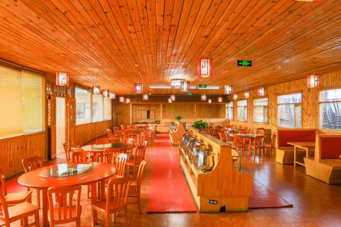 阿尔山天池度假酒店