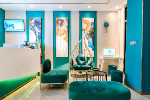 宁陵京陵佳日酒店