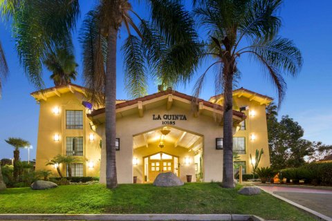 圣迭戈米拉马尔拉昆塔旅馆(La Quinta Inn by Wyndham San Diego - Miramar)