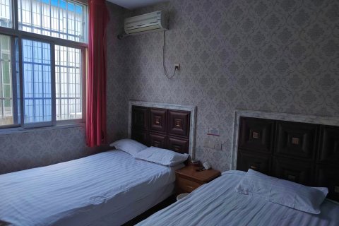 南阳西子湖民宿(师院医专店)