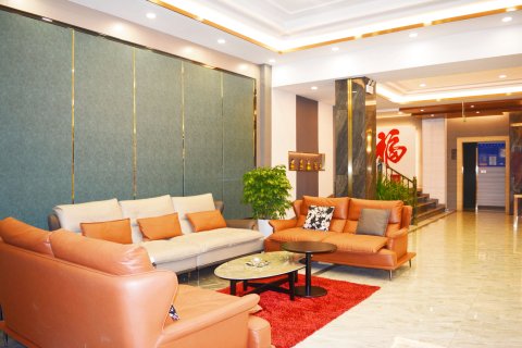 路亚酒店(遂宁中央商务区步行街店)