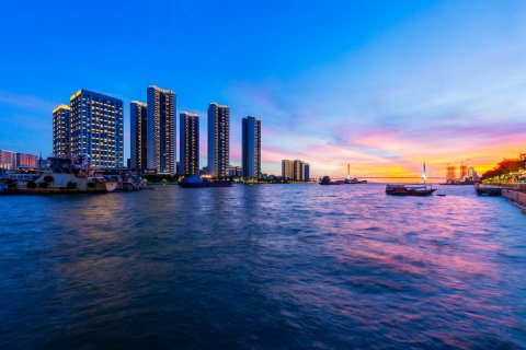 邂逅海岸酒店(滨海大道外滩中心店)