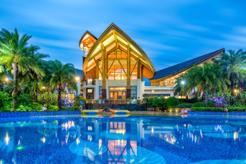 英德宝墩湖湖山温泉度假村