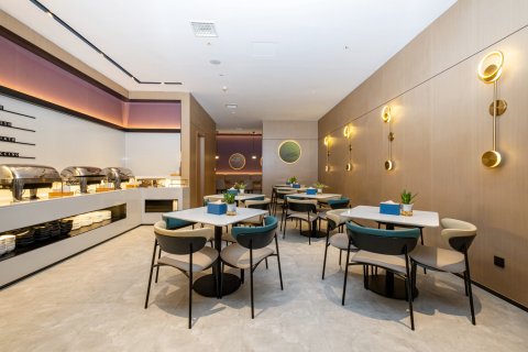 加雅酒店(汉中高铁站中心广场店)