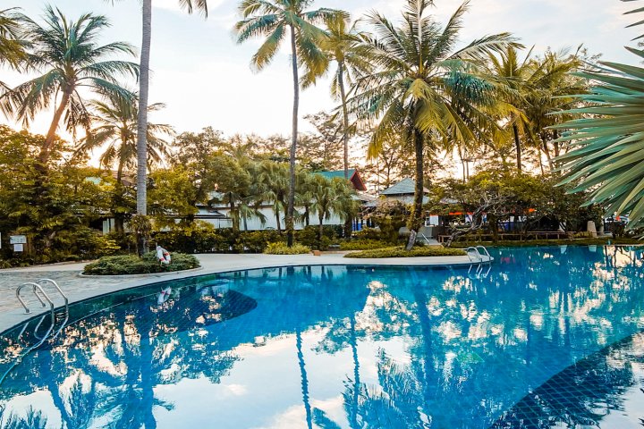 普吉假日酒店(Holiday Inn Resort Phuket, an IHG Hotel)