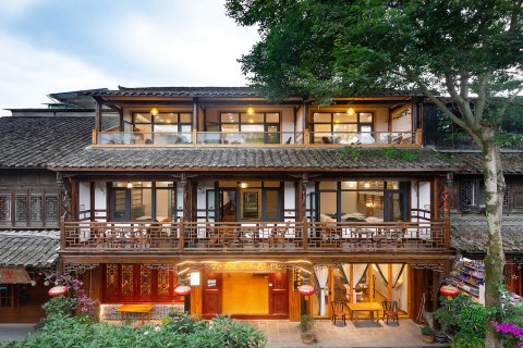 香缇郡客栈(街子古镇店)