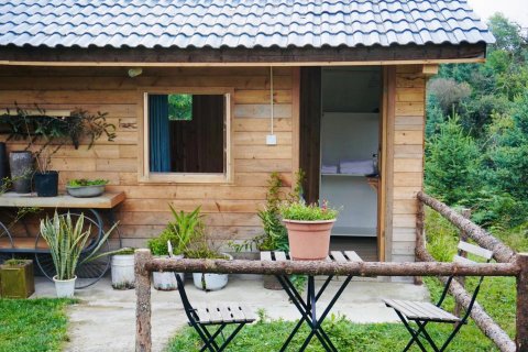 海螺沟阿布·若丁山民宿