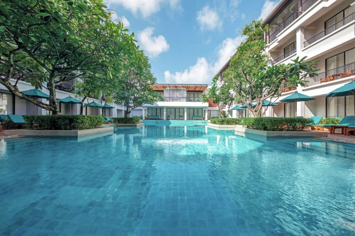 普吉岛班泰希尔顿逸林酒店及度假村(DoubleTree by Hilton Phuket Banthai Resort)