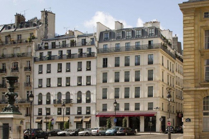 万神殿莱斯达姆斯酒店(Hôtel les Dames du Panthéon)