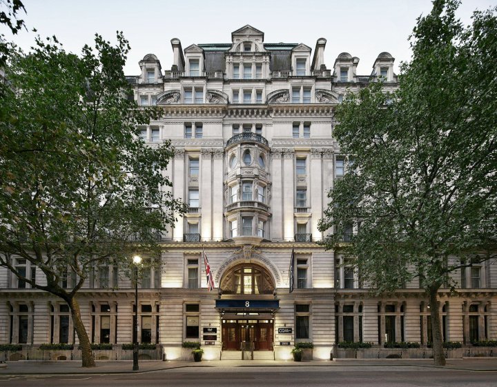 特拉法加广场俱乐部住宅酒店(Club Quarters Hotel Trafalgar Square, London)