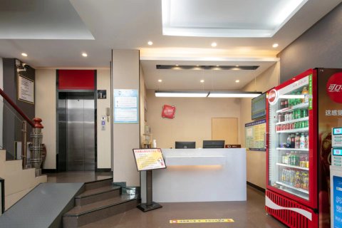 尚客优连锁酒店(汉寿步行街店)