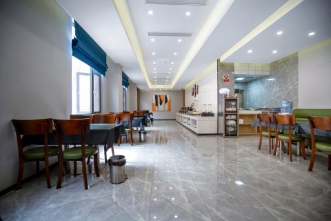 贡山峡谷大酒店